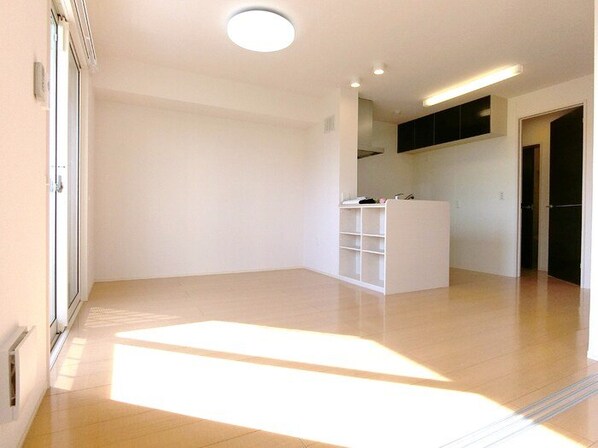 ウエストヒルズ Iの物件内観写真